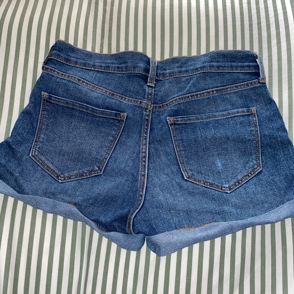 Old Navy Jean Shorts - Picture 2 of 4